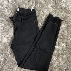 $5 SALE Frame black ankle skinnies